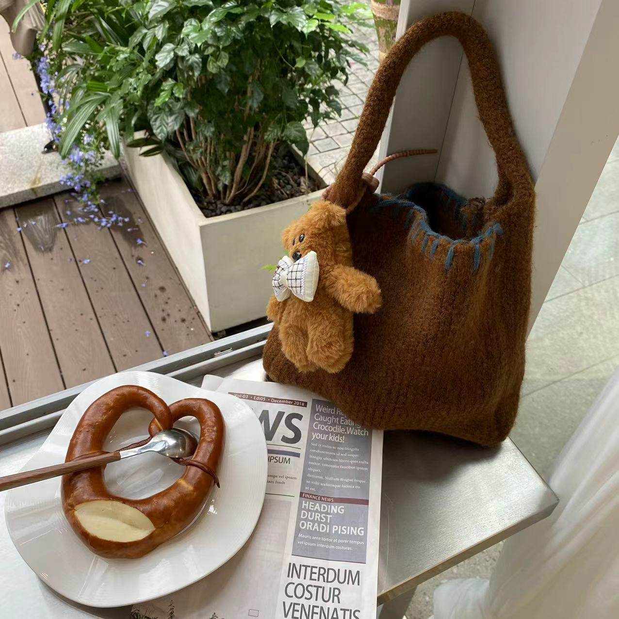 时尚小包韩国ins针织毛线手提包秋冬新款手工缝线锁边编织手提包,淘宝优惠券,粉丝福利购,淘宝优惠卷