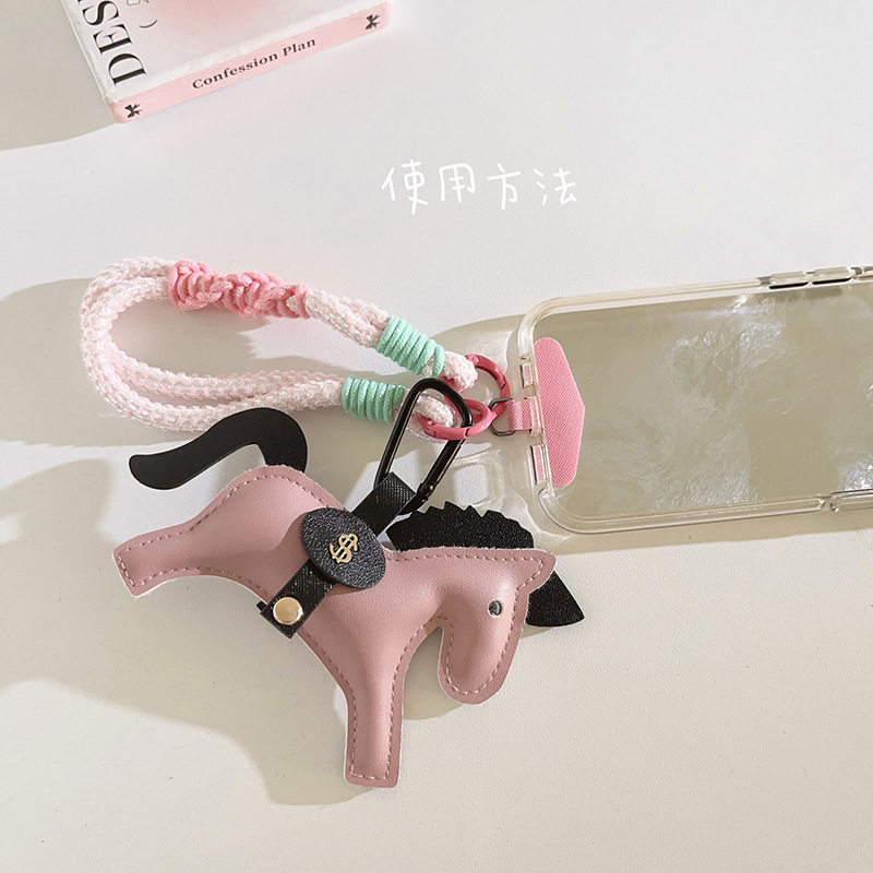 Clove 有钱小马登山扣挂坠手机链短款小包挂绳钥匙扣新年礼物包挂,淘宝优惠券,粉丝福利购,淘宝优惠卷