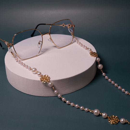 Clove 山茶花口罩链女潮款韩国眼镜挂脖链小众设计珍珠装饰挂链条