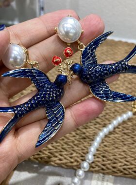 欧美仿珍珠串珠燕子水滴毛衣链度假风复古个性小众高级感时尚项链