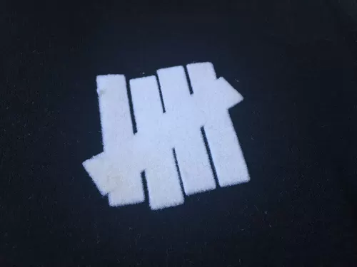 Непобедимая грудь 5 ударить с капюшоном Уэллс пять баров Dao Bar Rougion Hoods и Pluser