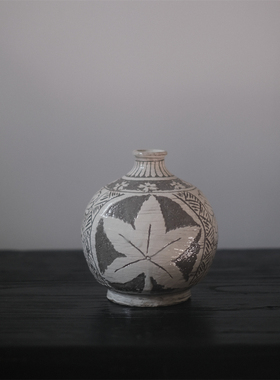 「97 Crafts」日本陶艺作家 三岛 陶物师 桌面花器