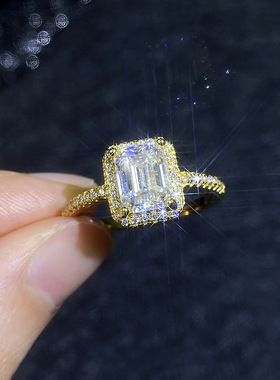 纯银莫桑钻祖母绿切割单圈戒指