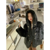 Coco Fur ‘Big Bears Bears» Импортированный Toca Fur Integrated Winter New Fur Outter Swork Women Женщины