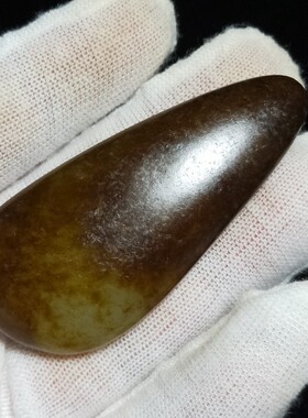 已售36.9克新疆和田玉籽料原石油烟皮毛孔清晰无裂无伤油润老熟