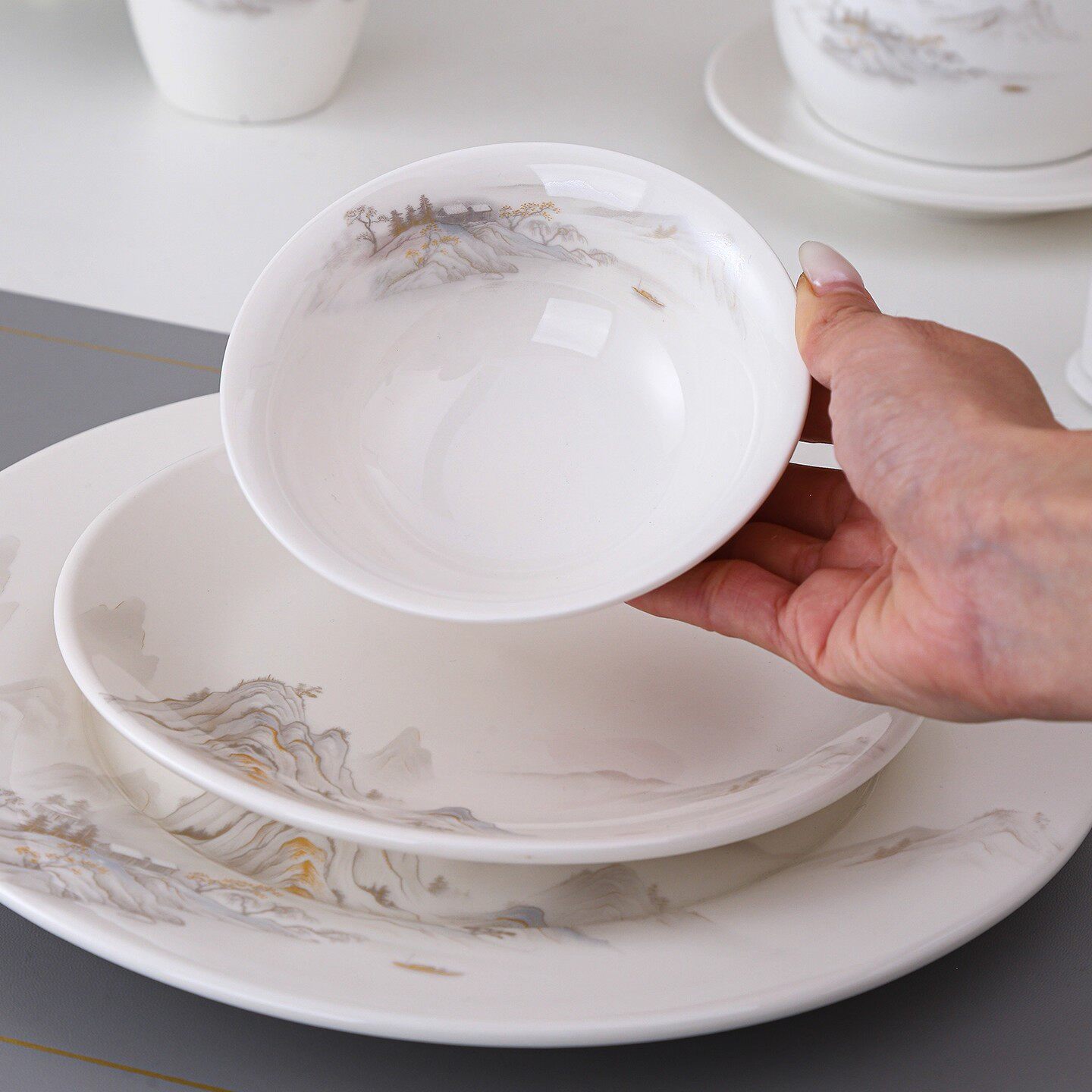 国风山水陶瓷骨碟汤碗勺套装酒店餐厅摆台餐具饭店包间招待七件套
