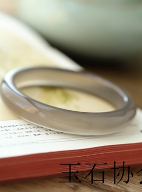 天然玛瑙手镯圆条女款冰种玉髓镯子烟灰色玉石正品荔枝冻美人镯子