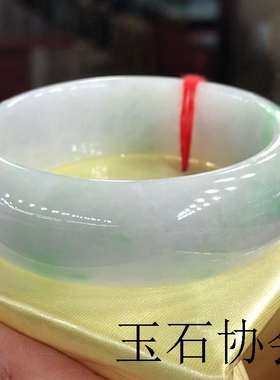 缅甸玉石翡翠手镯女款冰糯种缅甸玉手镯紫罗兰淡绿春彩玉手镯送礼