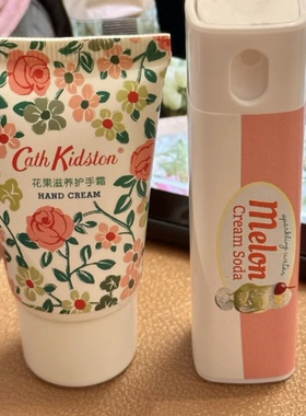 手手香迷糊了~Cath Kidston暮光花园田园小屋护手霜礼盒修护润肤