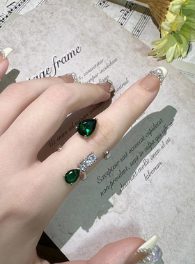 简约小清新祖母绿戒指女ins潮食指戒网红手饰小众设计气质百搭款