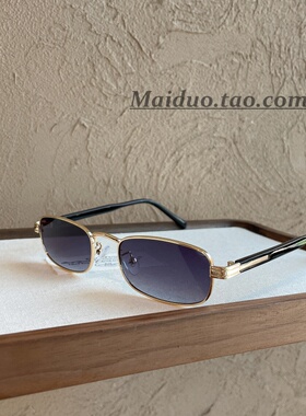 Jennie同款老钱风窄框防UV墨镜