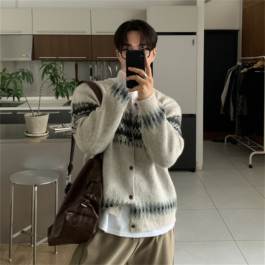 MRDONG韩国男装代购北欧风几何条纹休闲圆领短款系扣针织开衫毛衣 - 图0