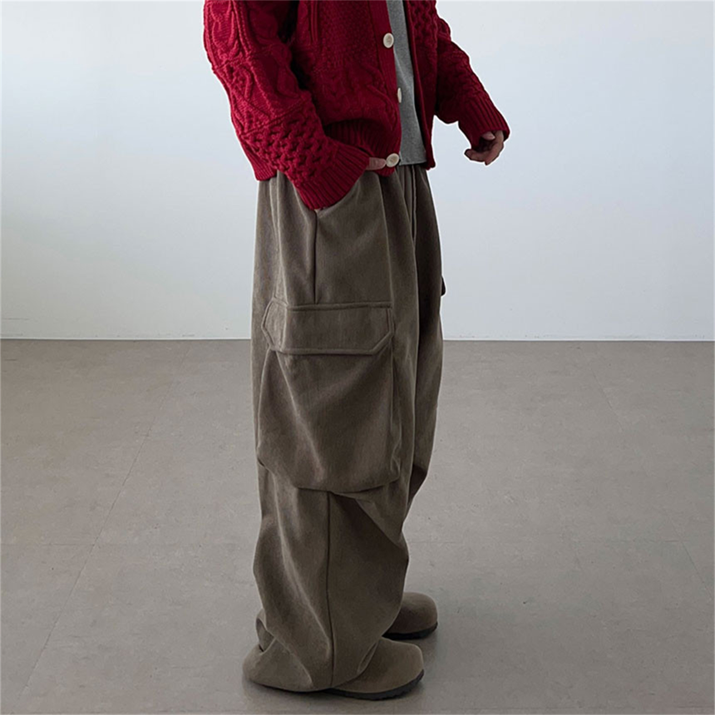 MRDONG韩国男装代购秋冬螺纹内里抓绒工装大口袋阔腿可束脚休闲裤 - 图1