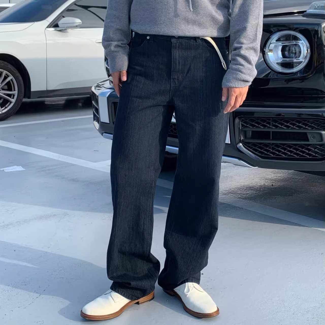 韩国男装代购MENTO高档竖条纹理面料轻奢复古硬朗宽松直筒牛仔裤 - 图1