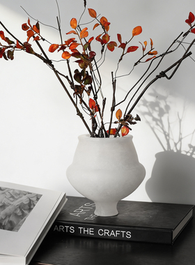 西班牙云石轻奢花器摆件