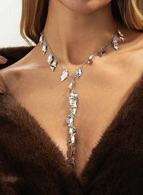 欧美时尚褶皱树叶吊坠流苏项链 ins风金属铁片叶子毛衣链项饰