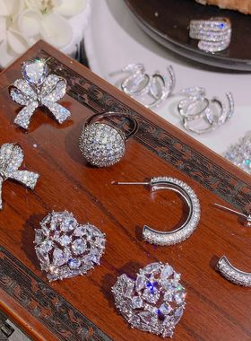 高级感法式复古爱心珍珠镶钻吊坠