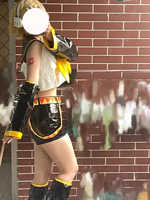 动漫之家 镜音双子 姐姐 鏡音鈴 RIN 公式服 假发  COS服装 - 图0