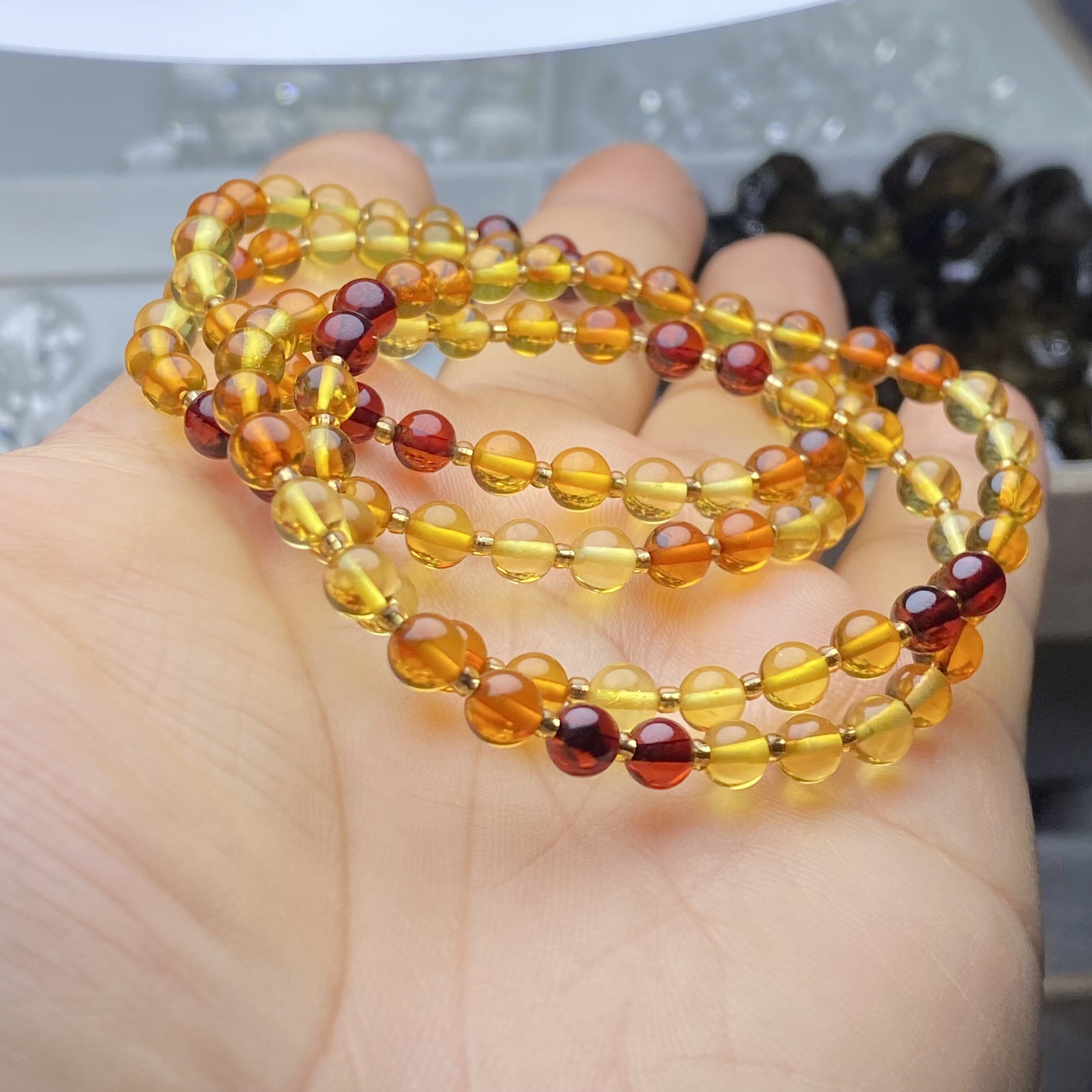 正品天然血珀金珀蜜蜡手串琥珀多宝手链女款简约时尚女款饰品礼物 - 图0