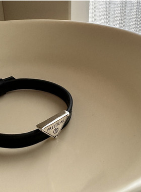 纯银几何三角形字母网红项链爆款