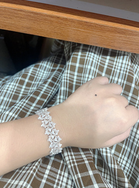 手工DIY编织蕾丝手链小红书同款小众轻奢女可定制