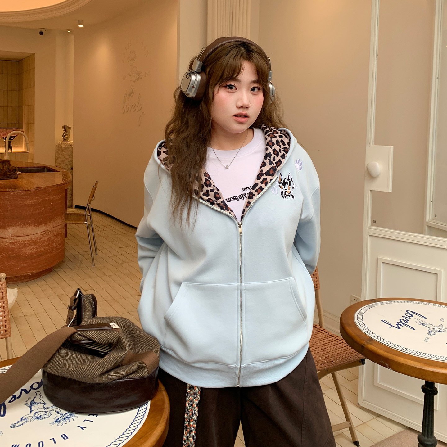 YUZI鱼子baby蓝豹纹连帽卫衣女立体猫耳外套宽松拉链衫大码女装,淘宝优惠券,粉丝福利购,淘宝优惠卷