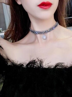 水晶花吊坠黑色冰花项链