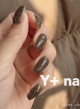 现货！日本 enoi 闪亮碎钻胶 f18 显白咸菜绿