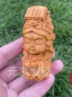 圆雕崖柏Q版妈祖小摆件