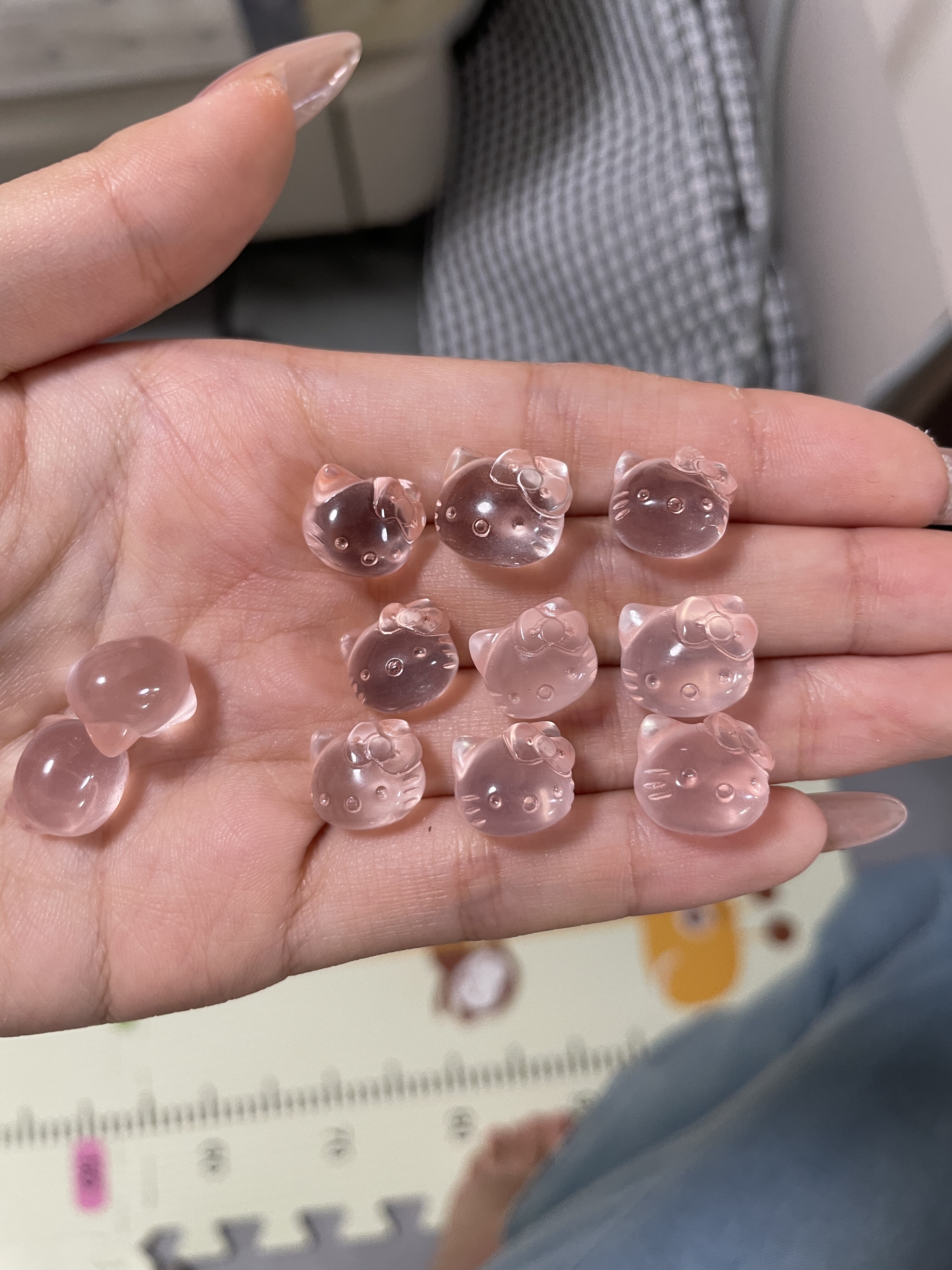 天然粉水晶KT猫雕刻件手工DIY手链项链车挂件钥匙扣配件饰品,淘宝优惠券,粉丝福利购,淘宝优惠卷