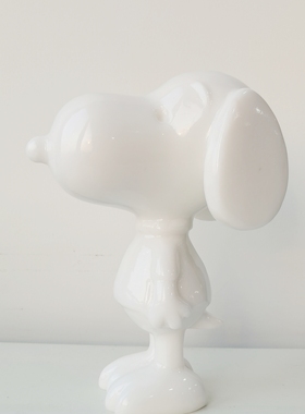 现代轻奢白色大理石史努比摆件样板房客厅卧室家居装饰品乔迁礼物