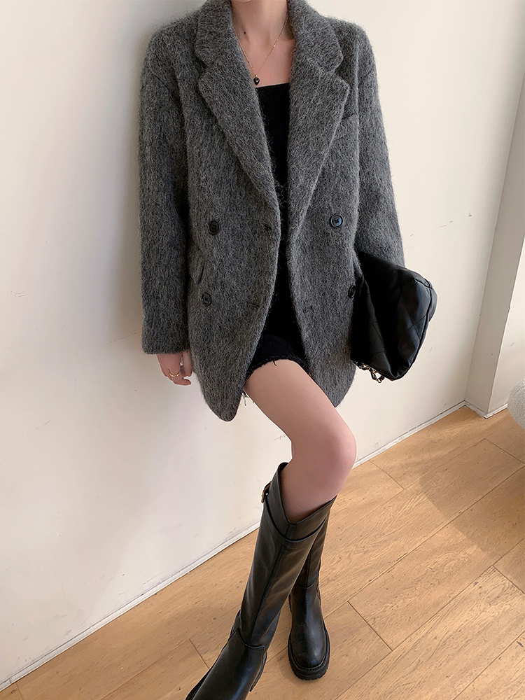 灰色羊毛呢子西装厚外套女2024新款秋冬高级感小个子短款流行大衣