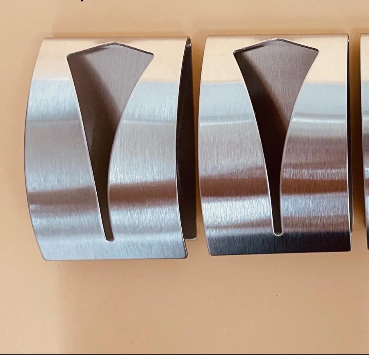 快餐店肯德基用剪刀架定位凯峰商贸凯峰商贸,淘宝优惠券,粉丝福利购,淘宝优惠卷