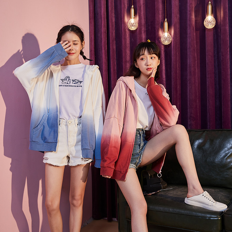 唐狮渐变针织2021年秋季新款卫衣 唐狮喜之乐短外套