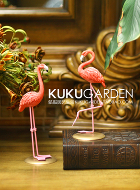 火烈鸟ins办公桌创意树脂摆件