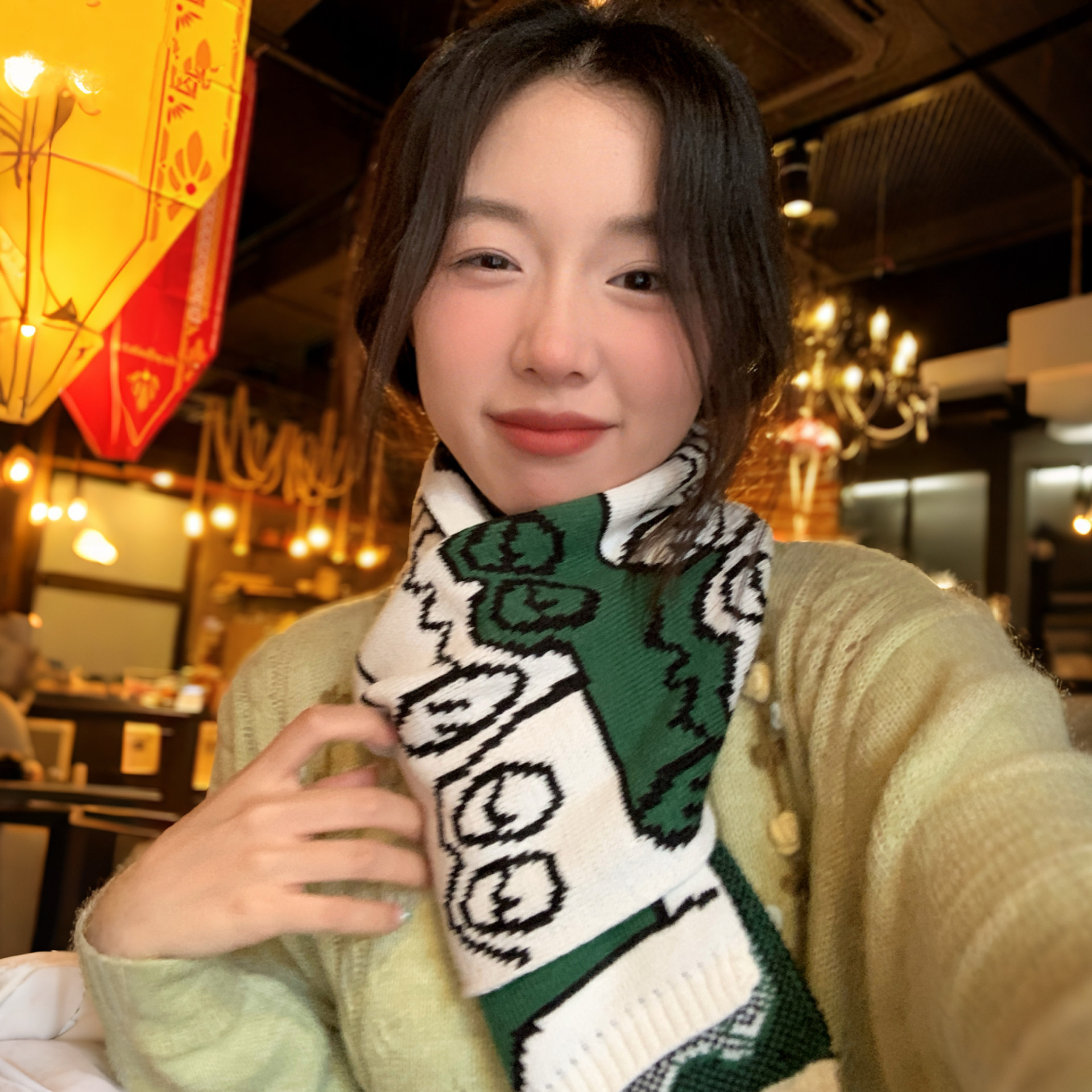 周给给2025日系可爱搞怪小鳄鱼短款针织围巾女秋冬季学生保暖