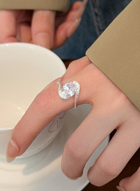 新款S925银大冰糖锆石戒指女重工