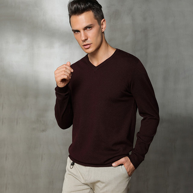 2023 Spring and Autumn New Men's thin V -neck cashmere cashmere knitted loose V -neck sweater solid color bottom sweater