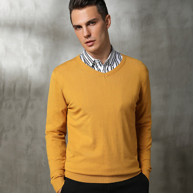 2023 Spring and Autumn New Men's thin V -neck cashmere cashmere knitted loose V -neck sweater solid color bottom sweater