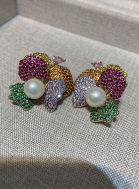 高贵典雅珍珠彩锆山茶花开口颈链