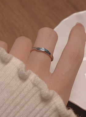 蓝色素圈简约戒指女百搭叠戴气质个性ins风开口指环小鱼食指戒潮