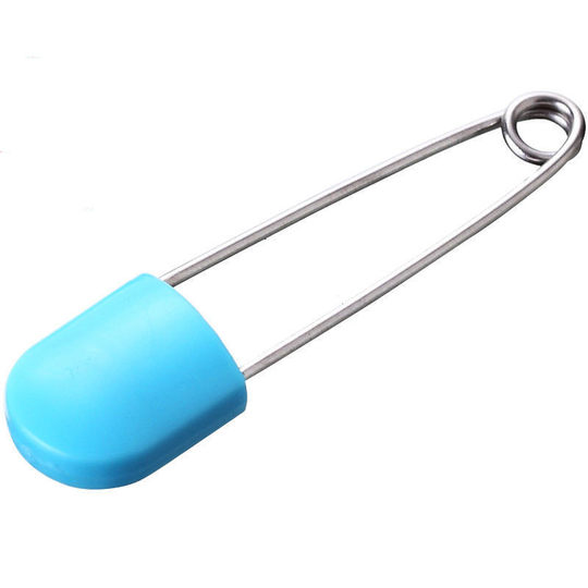 Large safety safety pin for infants