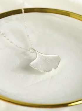 日韩小清新简约银杏叶气质款女士