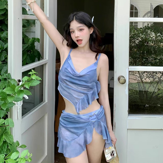 Traje de baño de tres piezas dividido con tirantes sexy de pura lujuria de verano