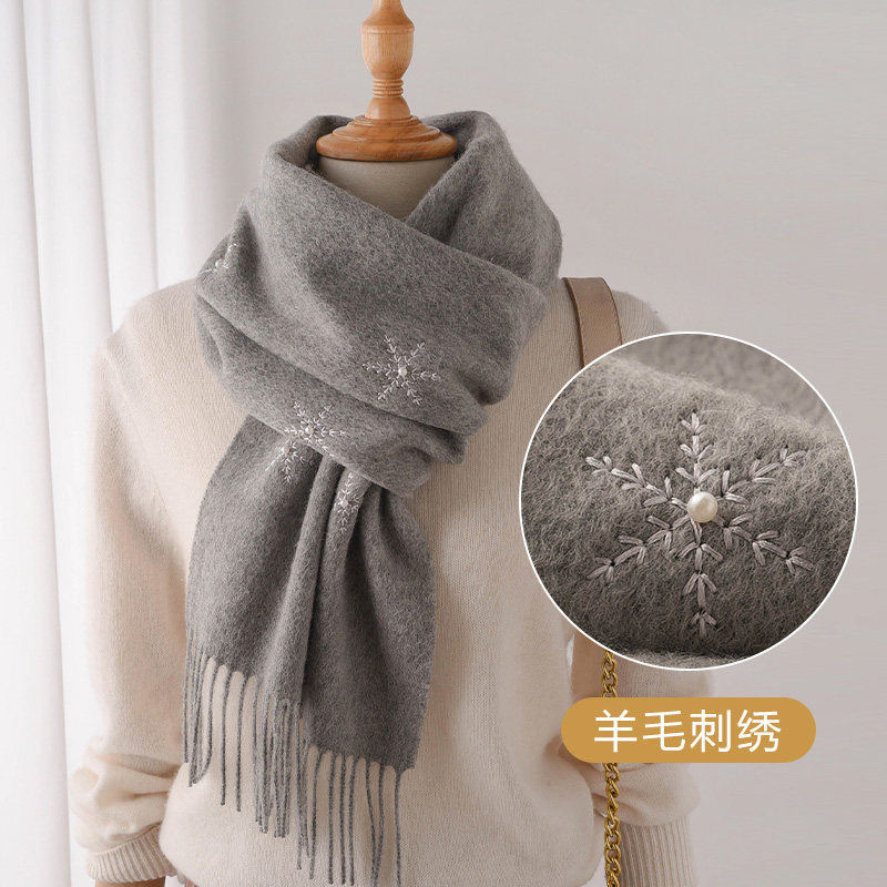 浅灰色纯羊毛围巾秋冬季100羊绒轻薄款高级感送妈妈女士高端围脖,淘宝优惠券,粉丝福利购,淘宝优惠卷