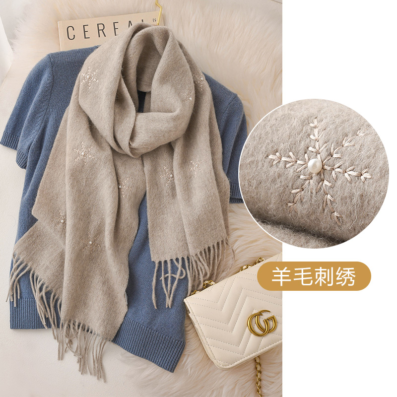 浅灰色纯羊毛围巾秋冬季100羊绒轻薄款高级感送妈妈女士高端围脖,淘宝优惠券,粉丝福利购,淘宝优惠卷