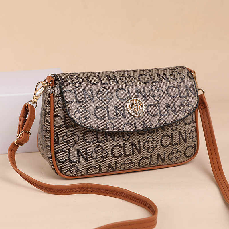 包包女2024新款中年妈妈包时尚印花小方包大容量手机包单肩斜挎包,淘宝优惠券,粉丝福利购,淘宝优惠卷