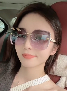 墨镜女防紫外线防晒圆脸大脸显瘦太阳镜开车显脸小眼镜2025新款