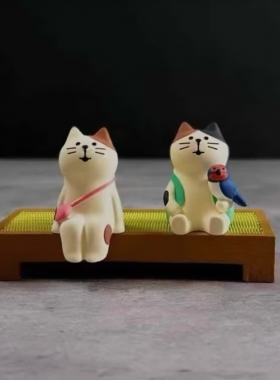 日式紫藤小猫桌面摆件礼物