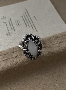 法式复古金属做旧立体花朵椭圆形树脂戒指中古风食指戒小众指环女